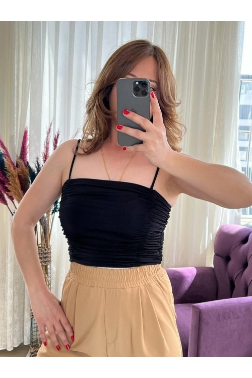 DRAPELİ ASKILI SİYAH CROP