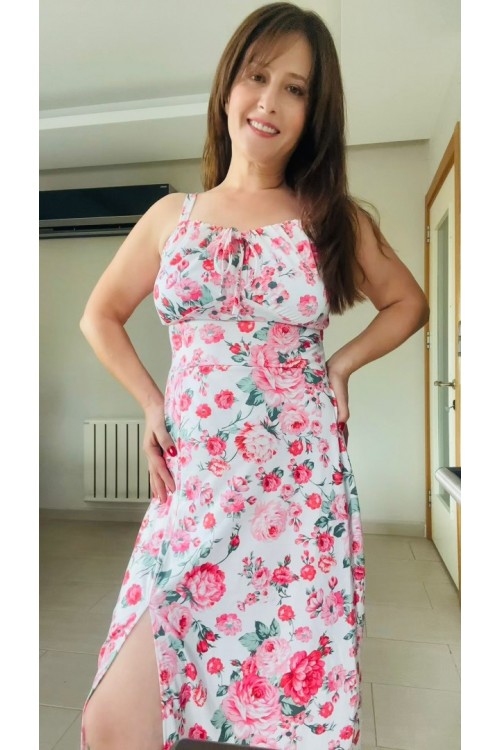 ÇİÇEK DESENLİ PEMBE ELBİSE